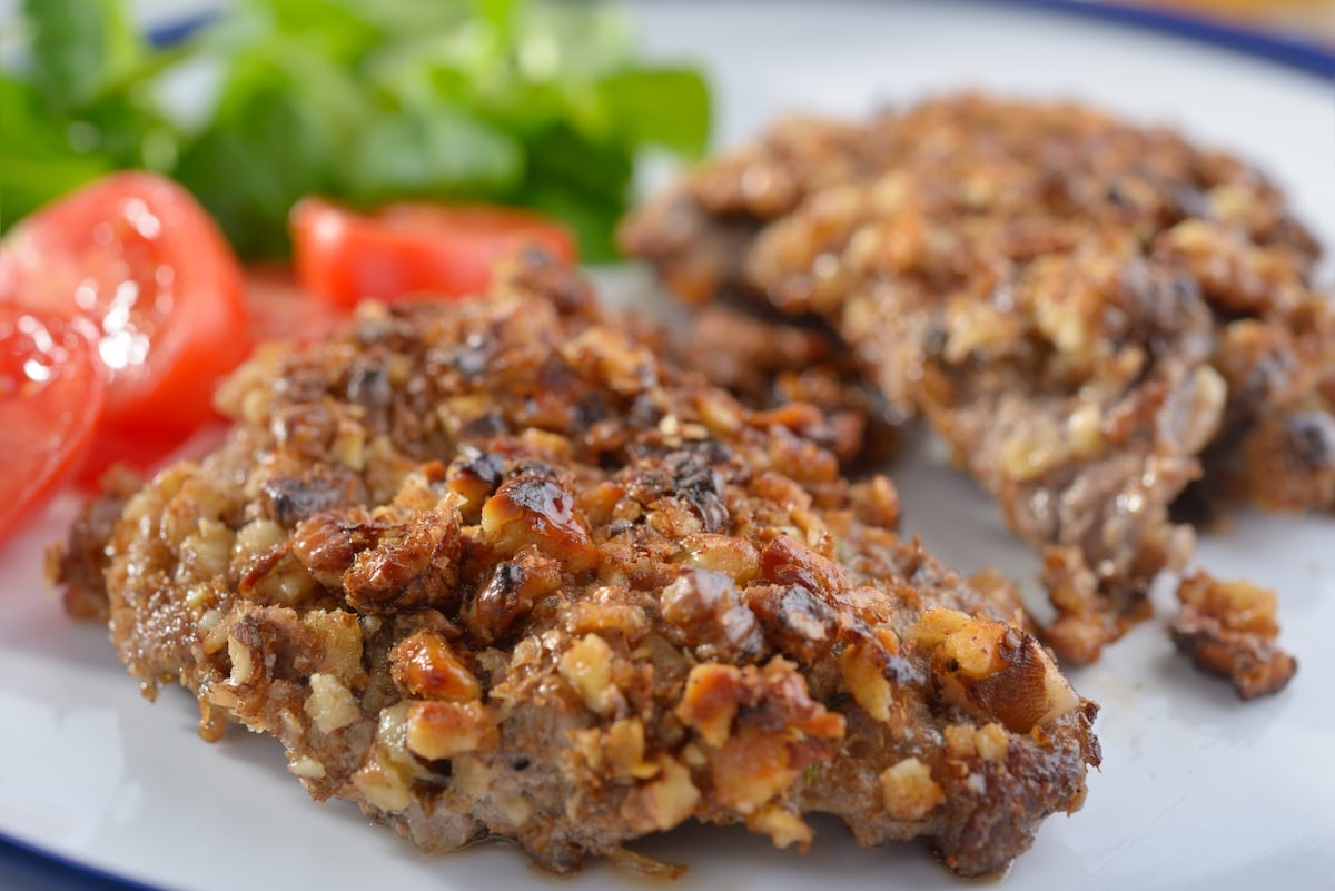 Best-foods-for-brain-health-walnut-chicken